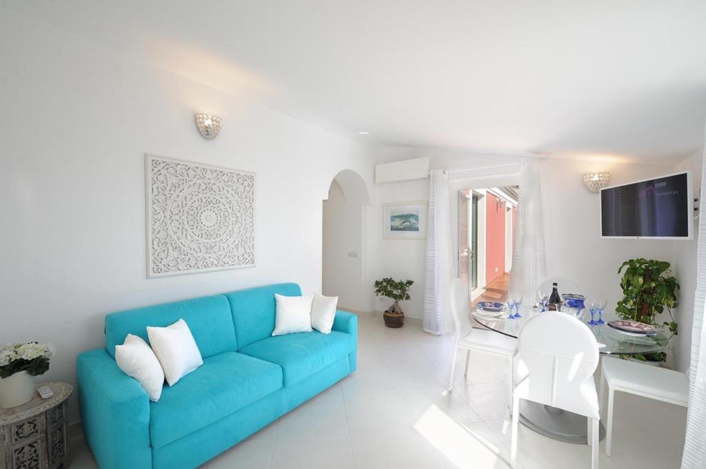 Palazzo Rocco Villa Sunshining In Love 普莱亚诺 外观 照片