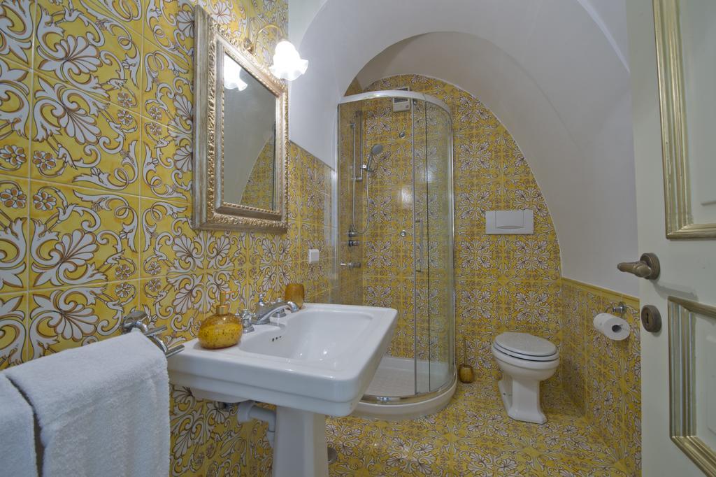 Palazzo Rocco Villa Sunshining In Love 普莱亚诺 外观 照片