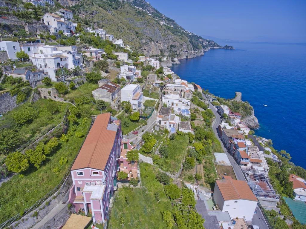 Palazzo Rocco Villa Sunshining In Love 普莱亚诺 外观 照片