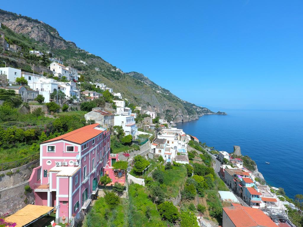 Palazzo Rocco Villa Sunshining In Love 普莱亚诺 外观 照片
