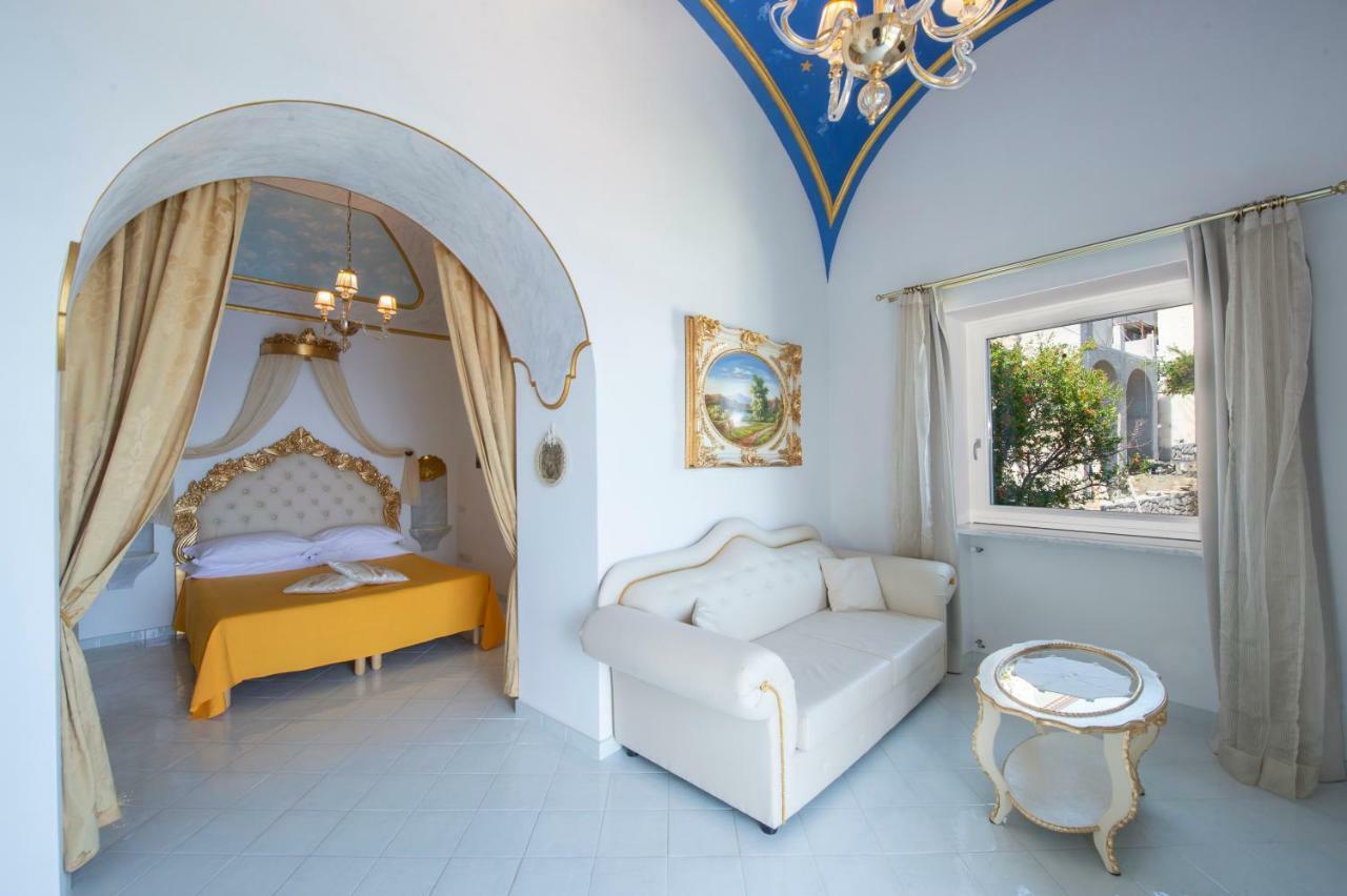 Palazzo Rocco Villa Sunshining In Love 普莱亚诺 外观 照片