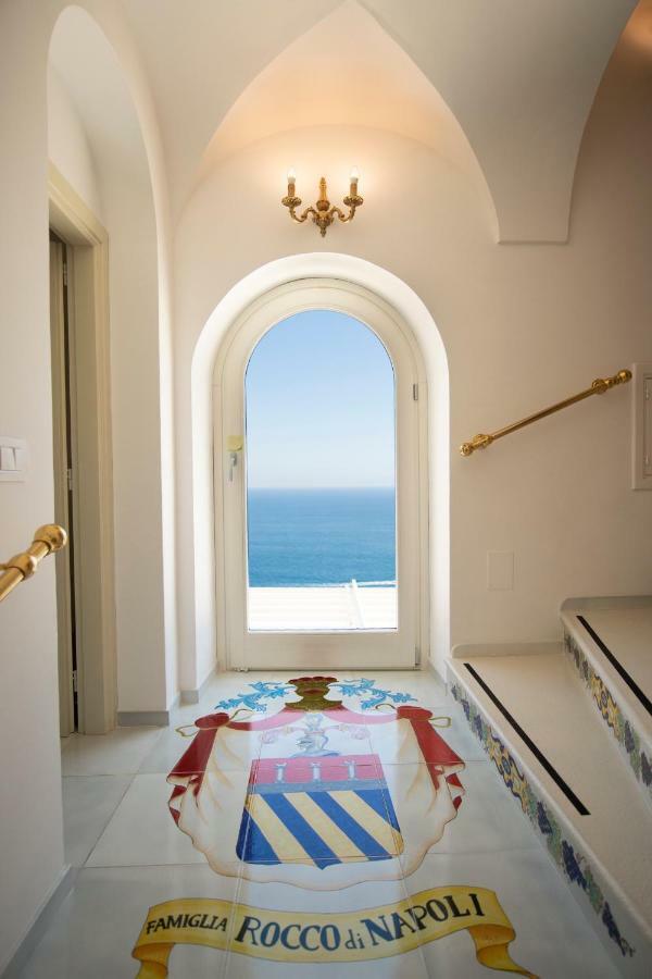 Palazzo Rocco Villa Sunshining In Love 普莱亚诺 外观 照片