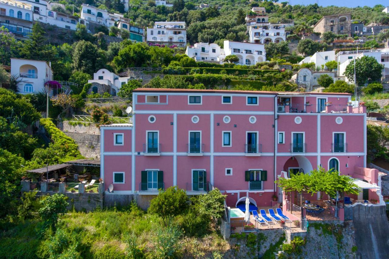 Palazzo Rocco Villa Sunshining In Love 普莱亚诺 外观 照片
